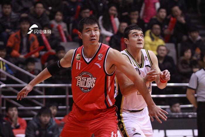 NG28-关于训练课后山东男篮队长鼓劲——CBA常规赛节点到来；赛场秩序良好；纪律约束更严格的信息