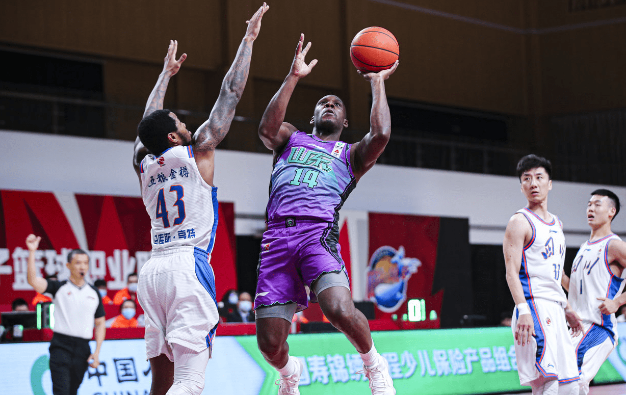 NG28-内马尔与40激战中国队分钟，大比分获胜胜负难料！，穆雷焦点对战上演精彩一战的简单介绍